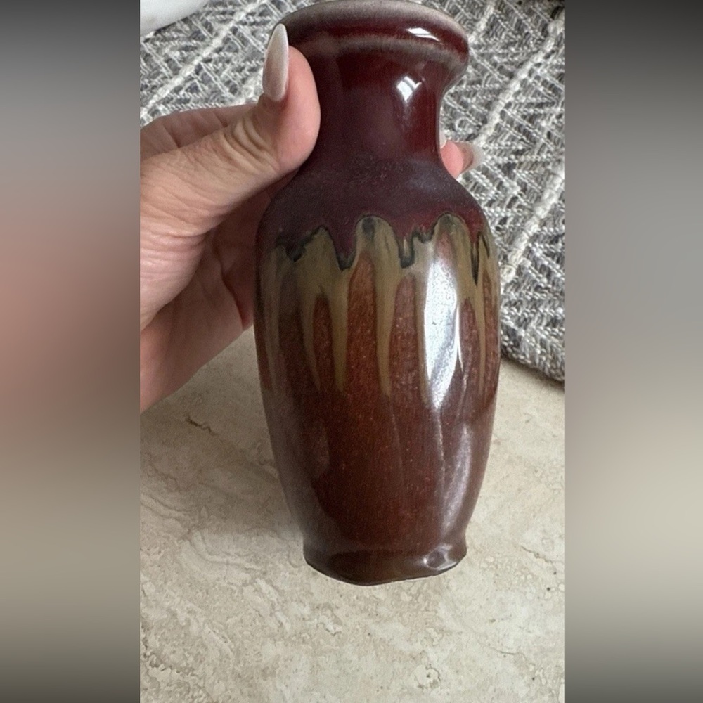 Vintage Hosley Pottery 7” Brown Red Drip Glaze Vase MCM USA Mid Century Decor